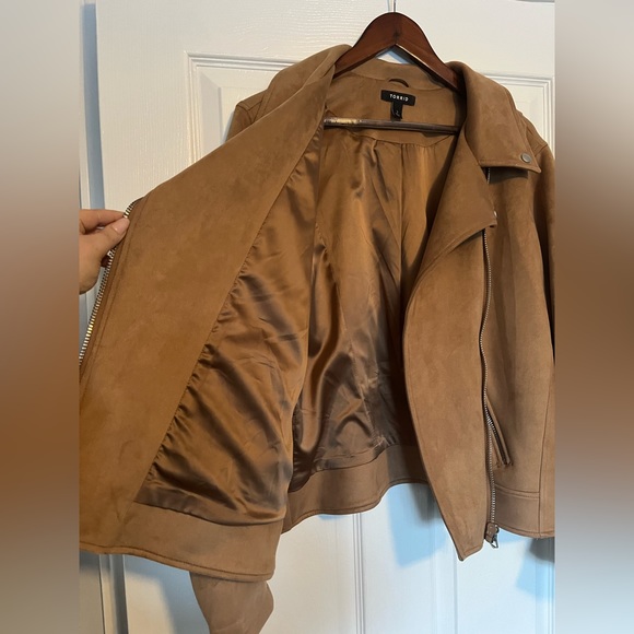 Torrid size 3x brown stretch faux suede moto jacket- LIKE NEW condition! - Picture 5 of 9